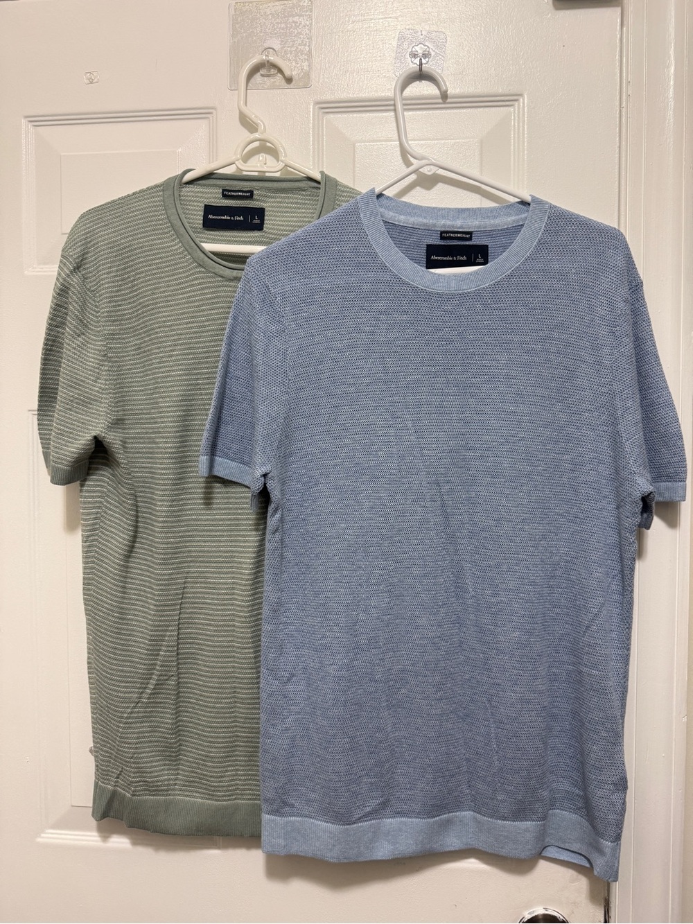 Abercrombie & Fitch Men’s Short-Sleeve Crew Tee - Light Blue & Sage Green&  blue